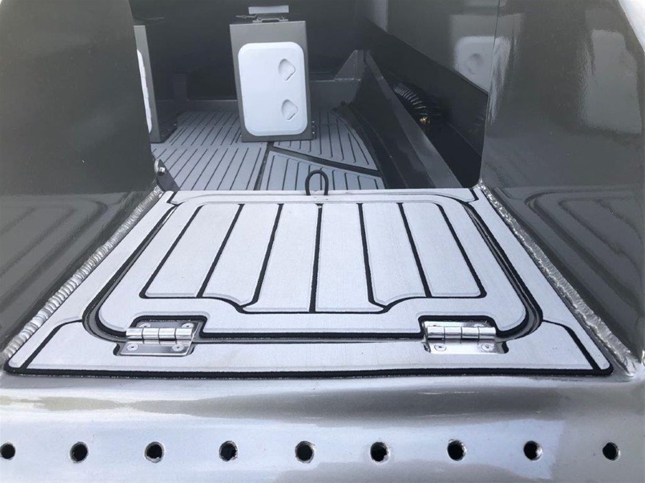 Baroque Pearls & Large Lobster Clasp Gold Plated Bracelet