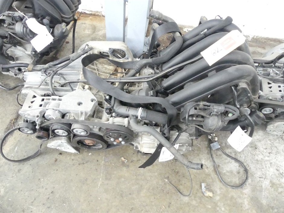 Turquoise Gemstone with Blister Pearl Charm Bracelet