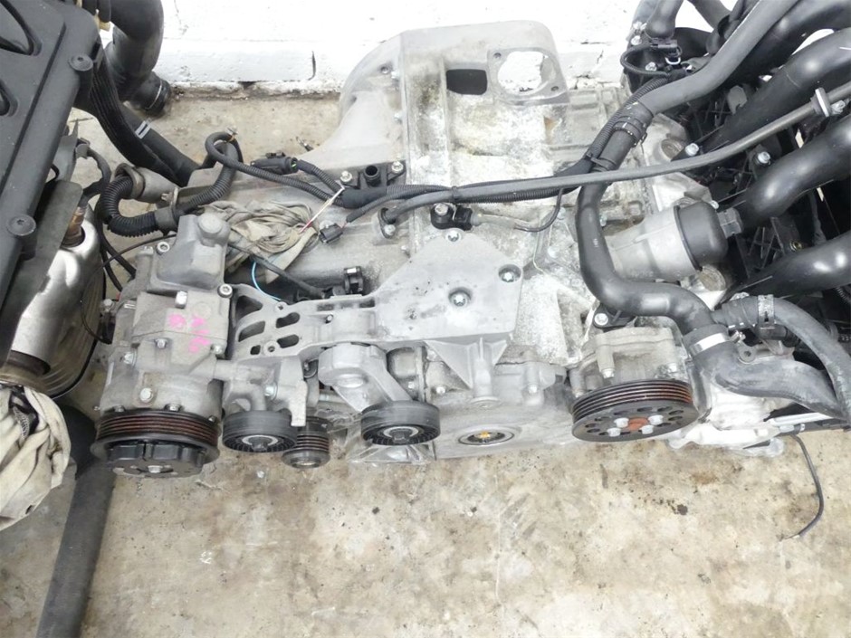 6mm Amethyst & Baroque Pearl Pendant Charm Bracelet