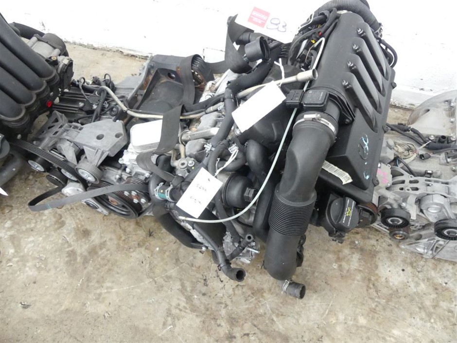 8-9mm Peacock Blue Potato Shape Pearl with Platinum Plated Bracelet