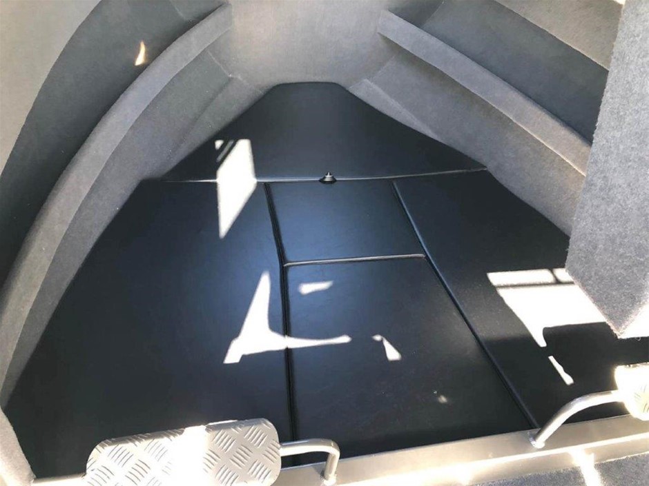 6mm Kunzite & Baroque Pearl Pendant Charm Bracelet