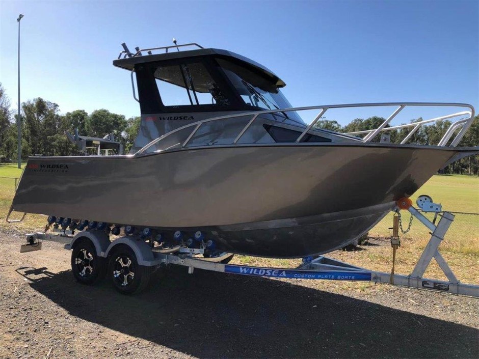 8-9mm White Potato Shape Pearl with Platinum Plated Bracelet