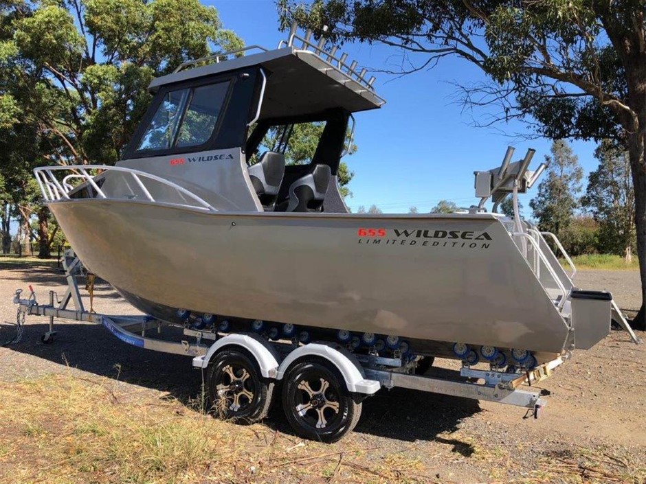 5-6mm Black Potato Shape Pearl with Platinum Plated Bracelet