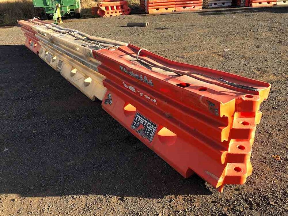 1/100-Ounce Scottdale gold bar and 1g silver germania bar x 2