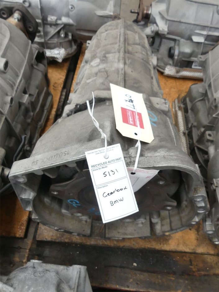 Divici Prosecco Organic NV (6 x 750mL), Italy.