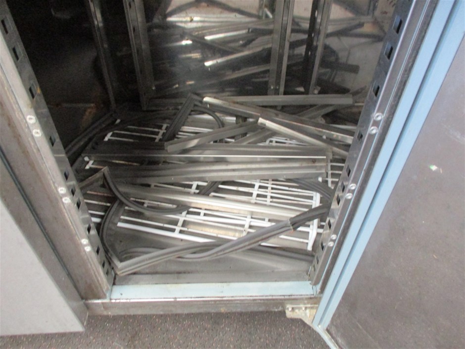 Hero of Zero (PF) Pinot Noir (6x 750mL)