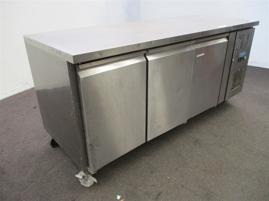 Jules Roy Pinot Noir 2024 (6x 750mL), France.