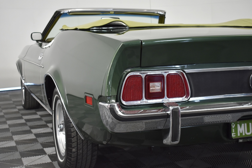 Little Giant Shiraz (6x 750mL).