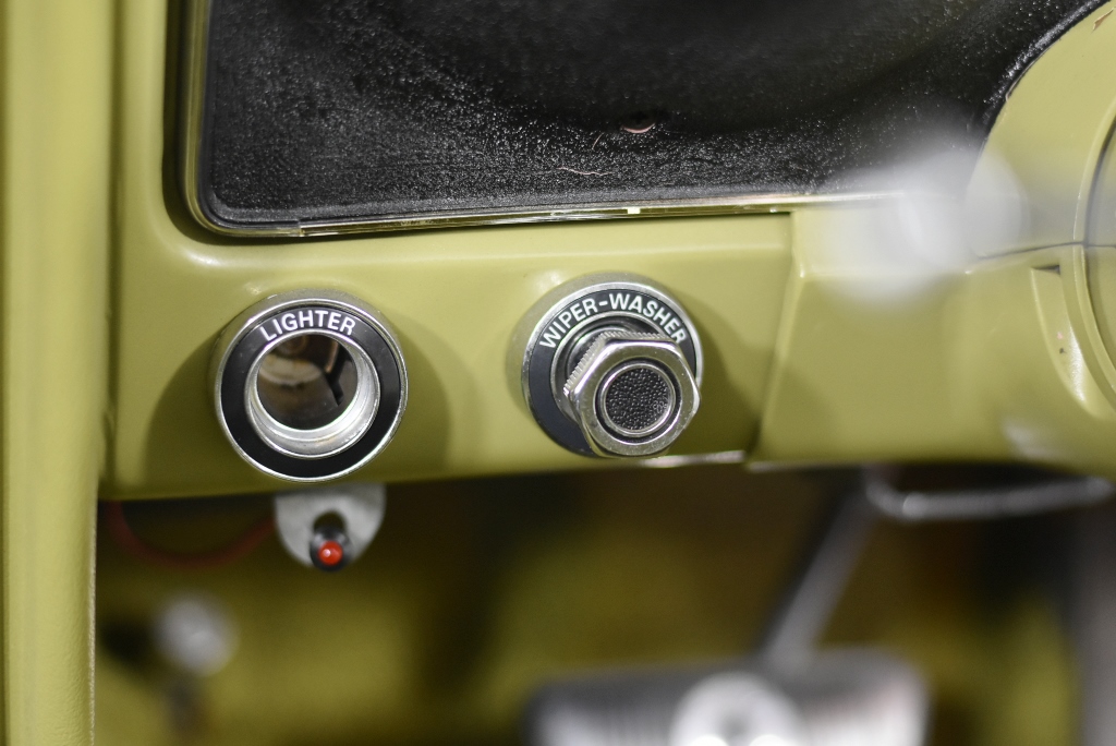 Wolf Blass Yellow Label Chardonnay (6x 750mL). SA