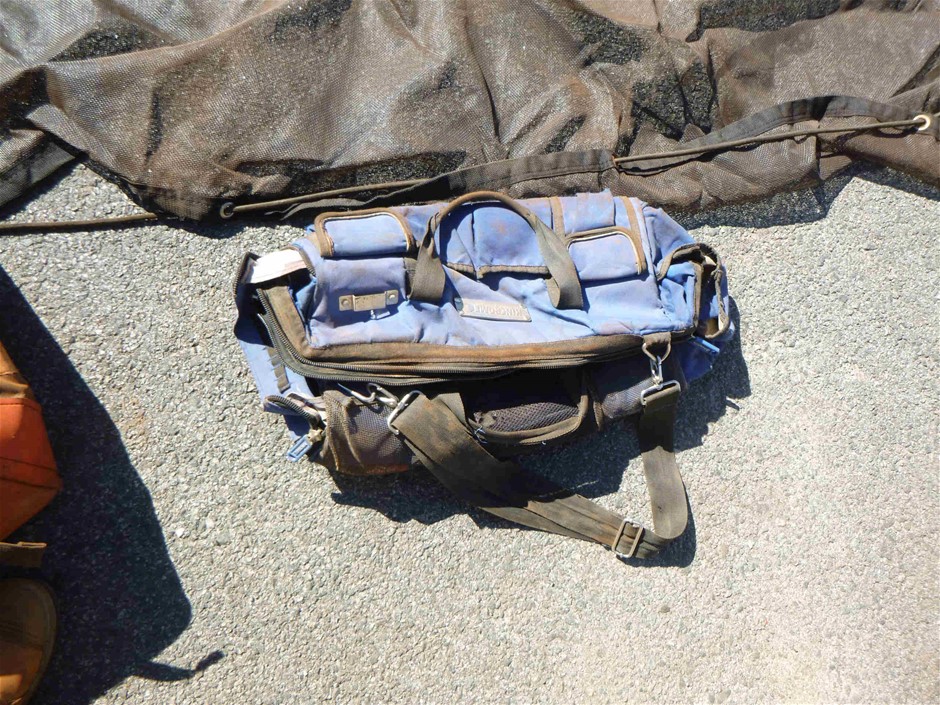 Stunning Square Simulated Diamond Bridal Stud Earrings - Green