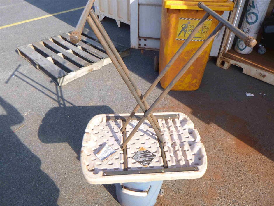 Rhodium Plated Men's Band Ring (6mm) - US Size 9