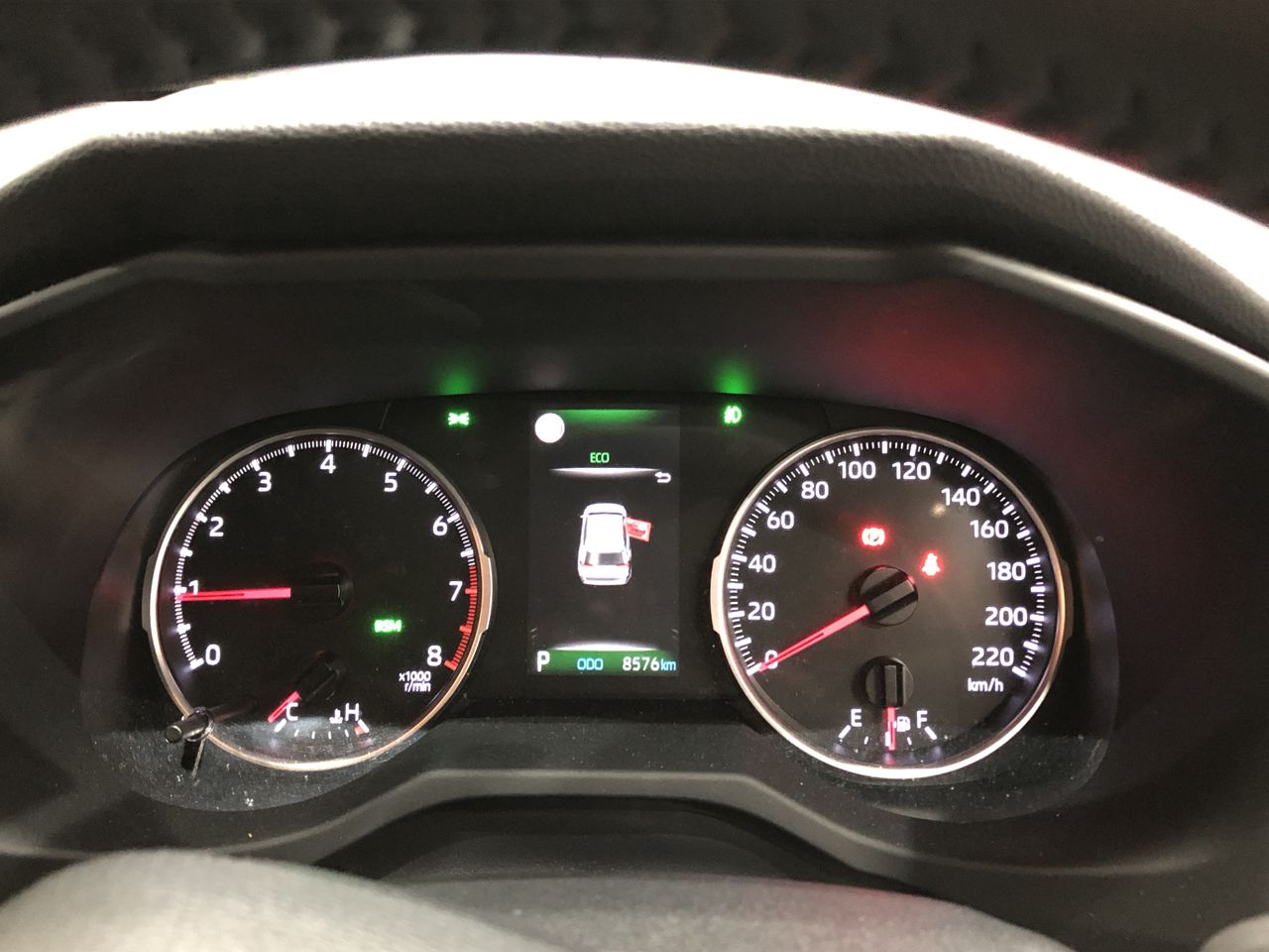 Quantity of Assorted Kitchen Wares