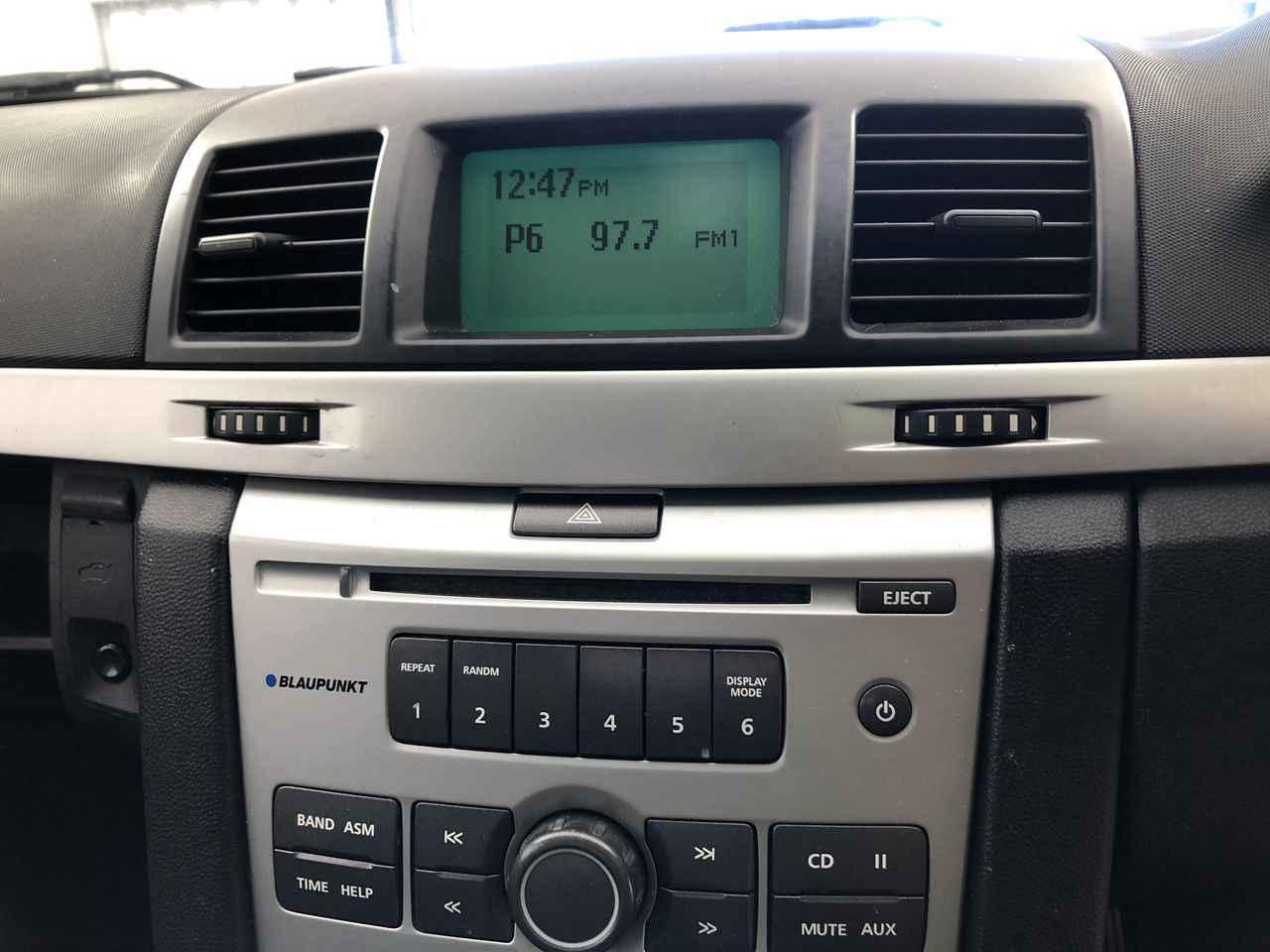 4 in 1 Bucket (Unused)