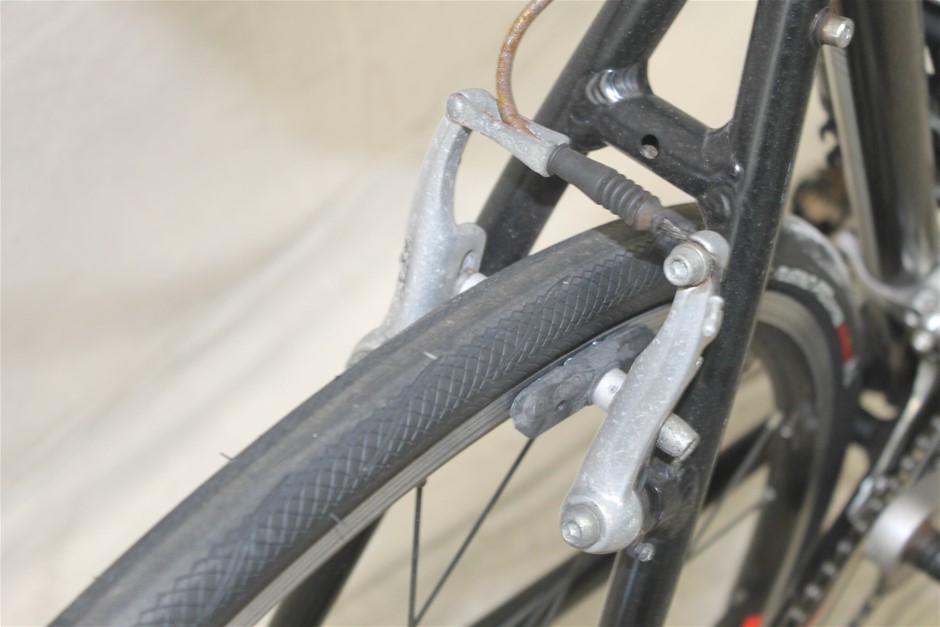 quantity of Stainless Steel lids