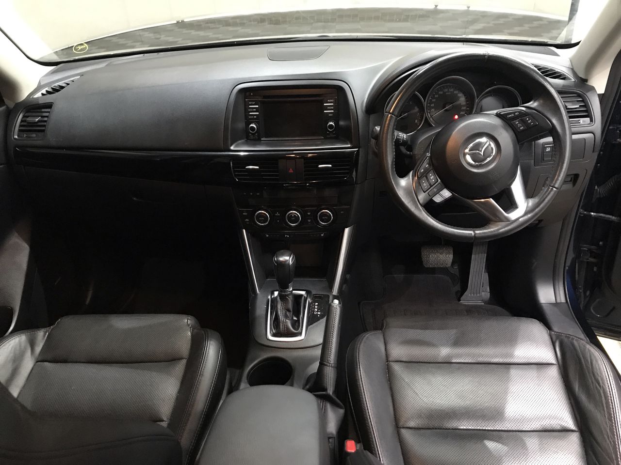 1/100 Scottdale x 2,  Valcumbi silver bars x 2 & 1 Kilo Copper Bar