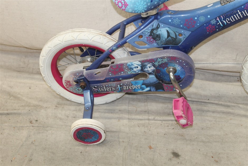 By The Vineyard Cabernet Merlot (12x 750mL). SEA.