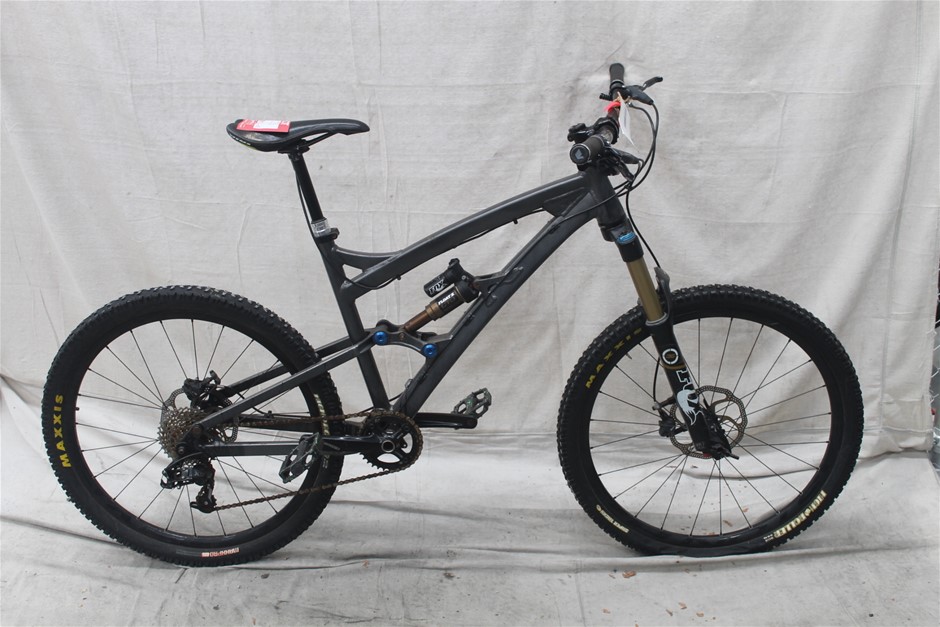 Fishbone Blue Merlot 2023 (6x 750mL) Geographe