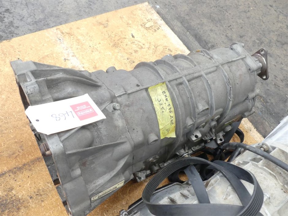 White Pearls Tiger Eye Gemstone Jewellery Jewellery Set