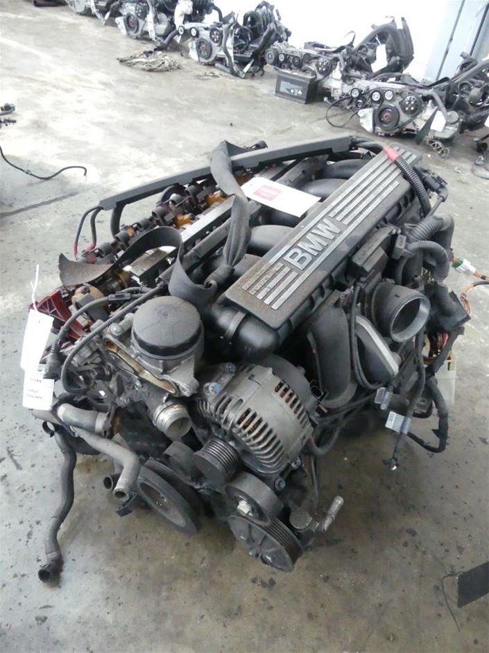 0.30 Ct Oval Orange Sapphire Gemstone