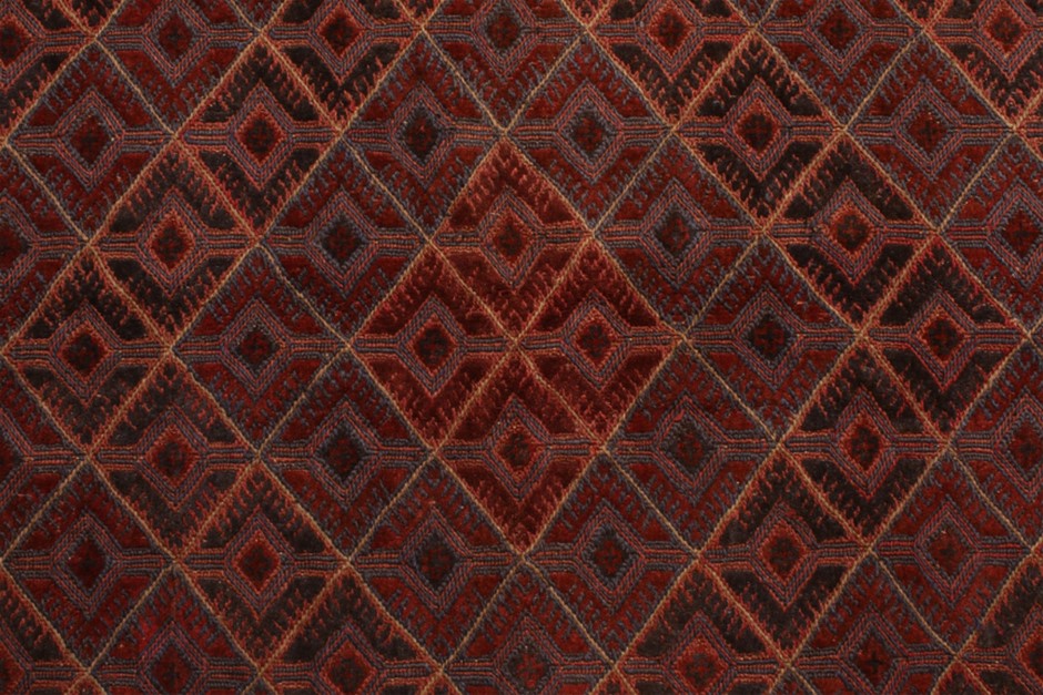 Australia: 2012 Two Dollars QEII Remembrance $2