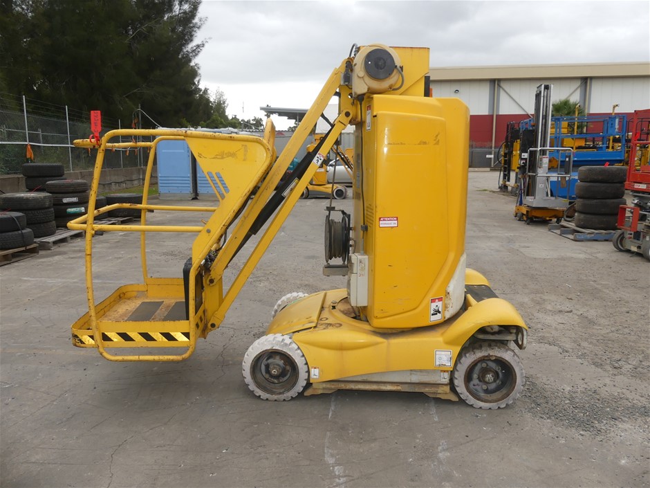 2004 Haulotte Masts Star 10 Vertical Manlift Auction (00195040116