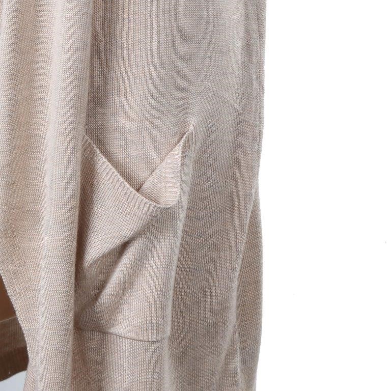 6mm Gorgeous Howlite Gemstones Beaded Bracelet.