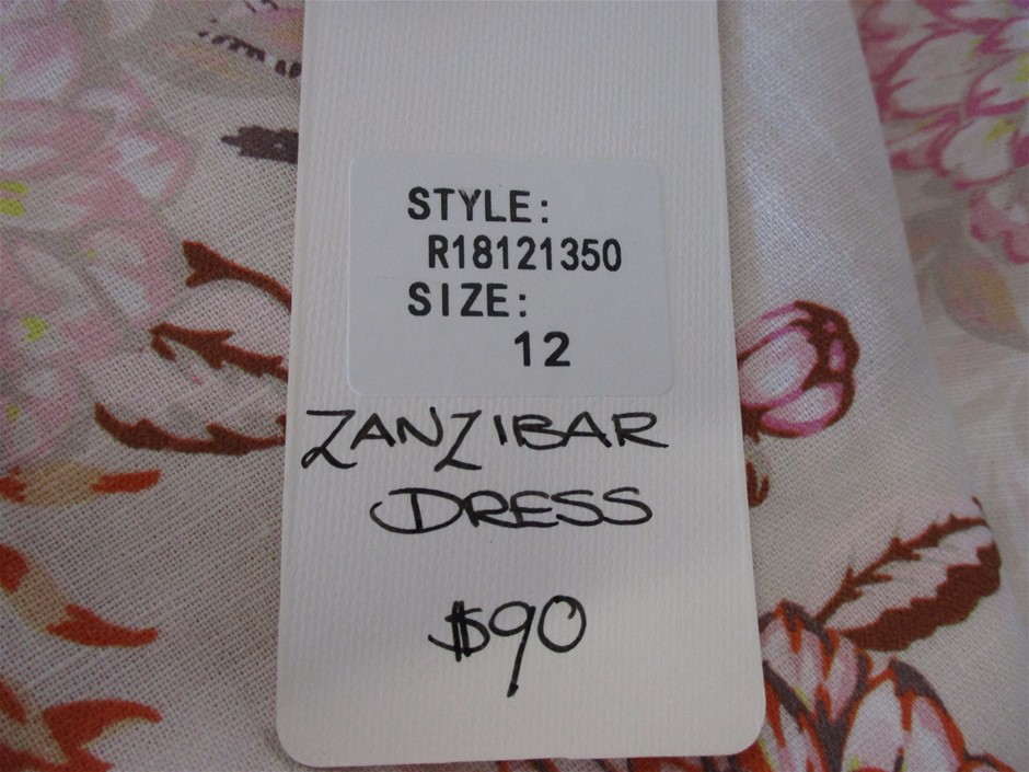 Malaysia 'Jade' Quartz Aquamarine Colour Gemstones Swarovski® Earrings