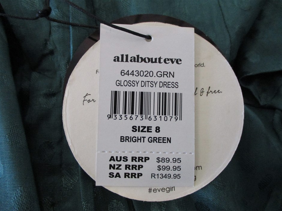 Light Green Flower Jade Gemstones & Swarovski® Crystal Earrings