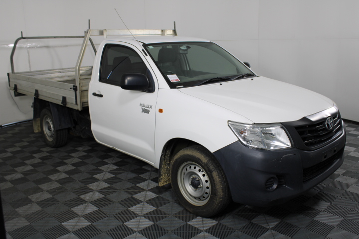 Stunning Simulated Diamond Replica Royal Necklace