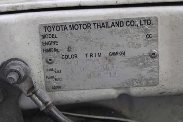 Designer Simulated Diamond Round Drop Earrings in Silver