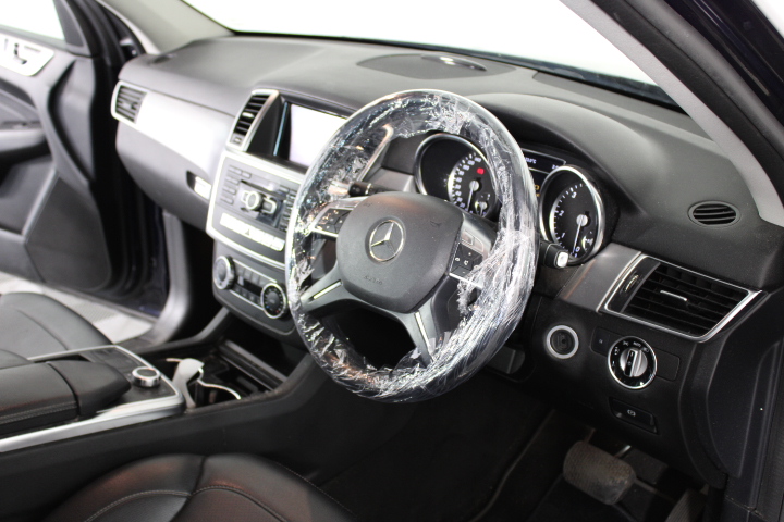 DJI Mini 4 Pro (DJI RC 2), Folding Mini-Drone with 4K HDR Video Camera. NB: