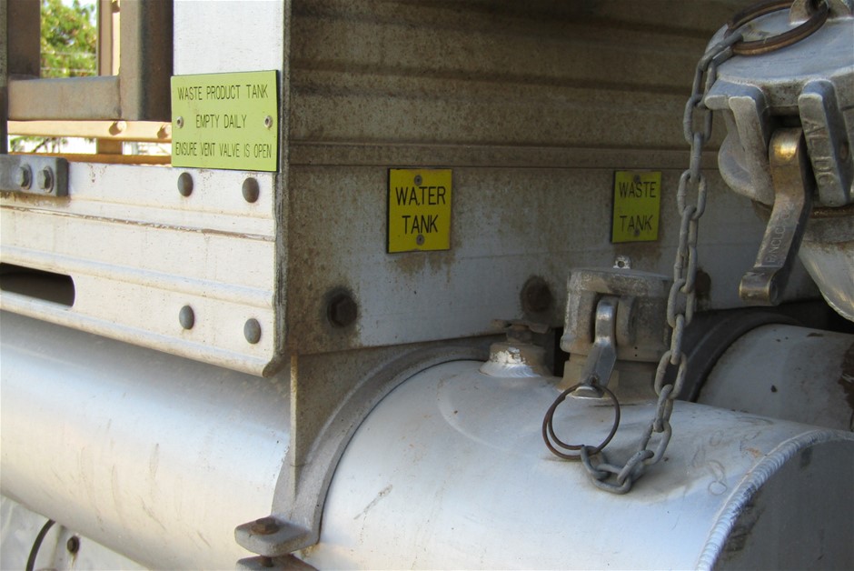 #1 9K WHITE GOLD INITIAL 'S' NECKLACE 38+5cm