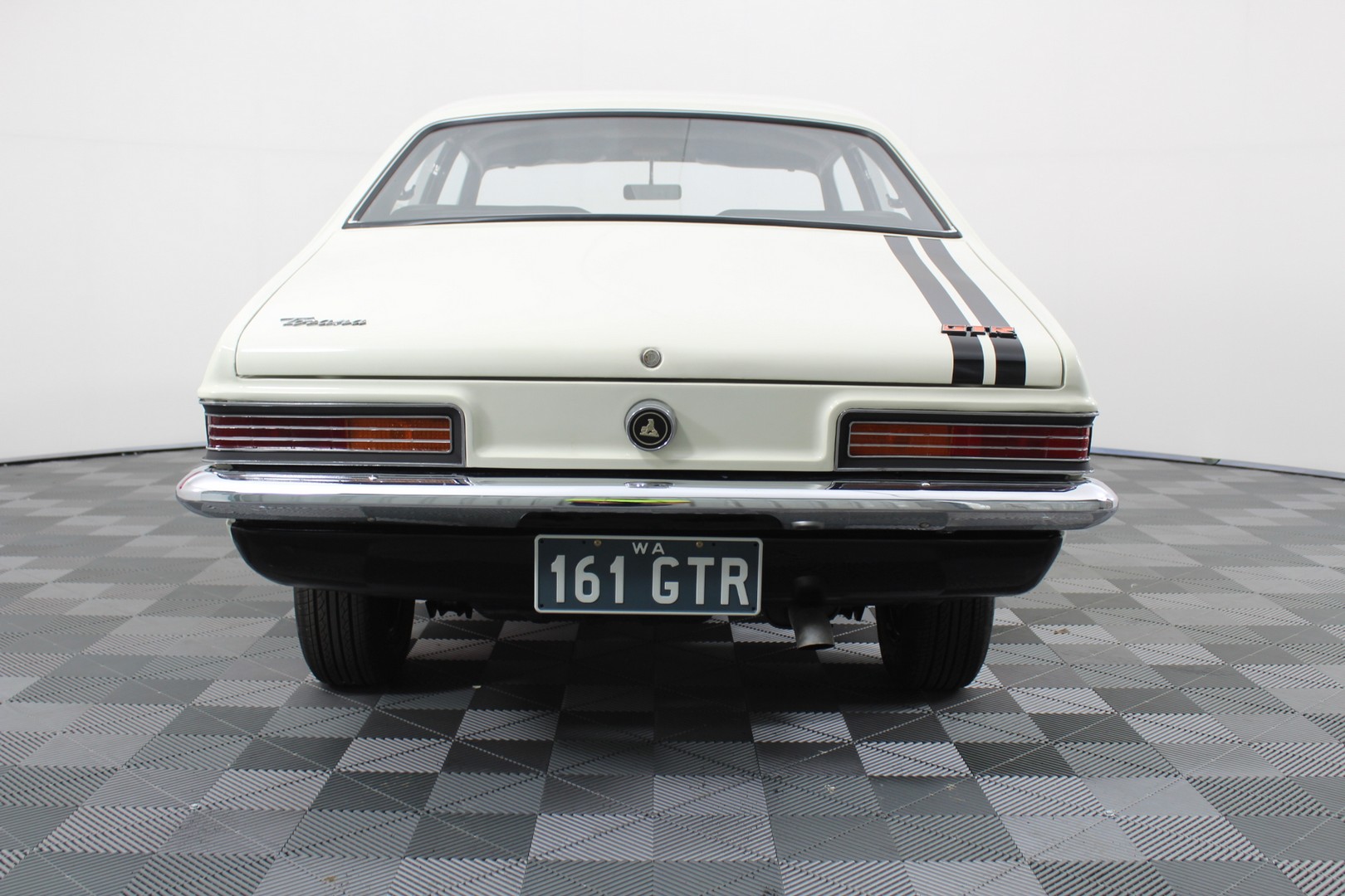 New "Ned Kelly #1" 1/10th oz HGE 999 Gold Australiana Coin In Wood Display