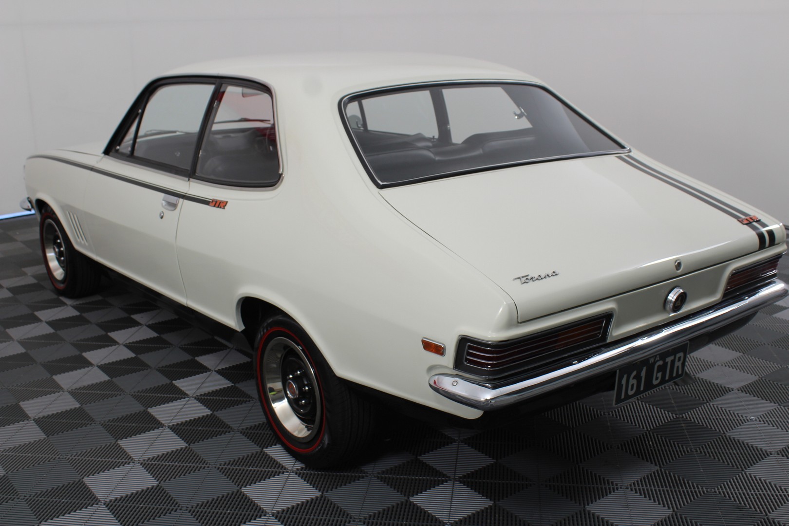 NED KELLY & GANG Set Of 4 x 1oz Ingots With Display Box in 999 Gold Plated