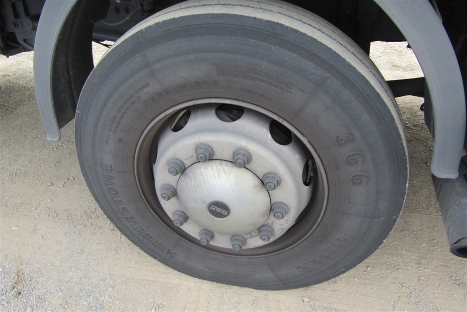 BOSTON TRADERS Women's Hooded Shacket, Size M, Draken Charcoal.