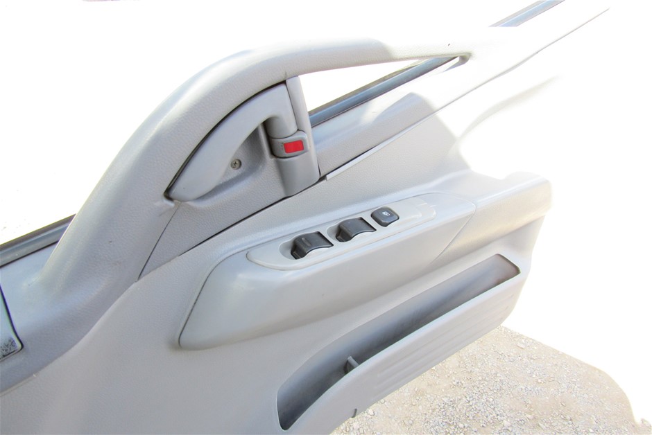 TRUE NORTH Men's Sweater, Size L, 60% Cotton, Charcoal.