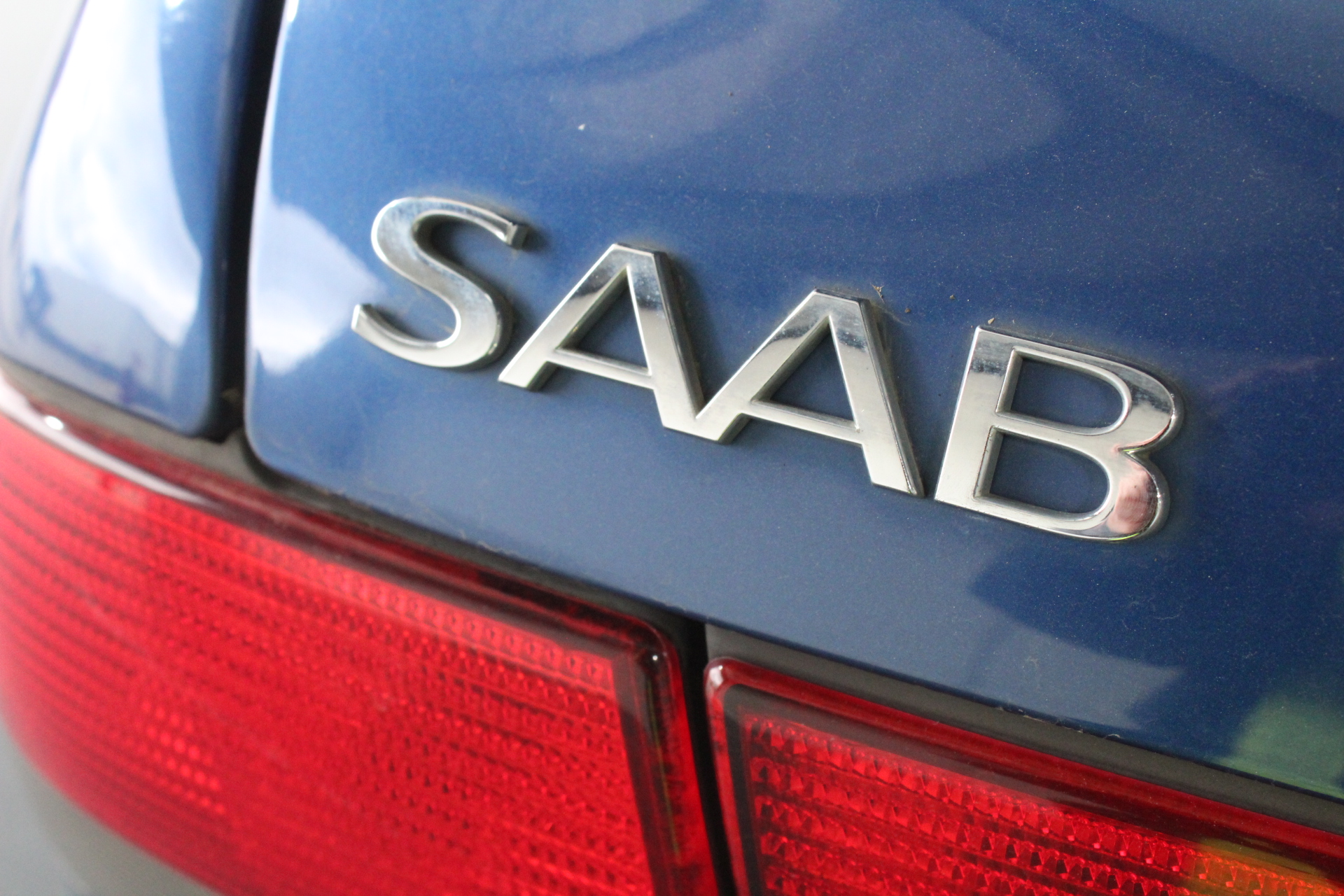 Jules Roy Pinot Noir 2024 (6x 750mL), France.