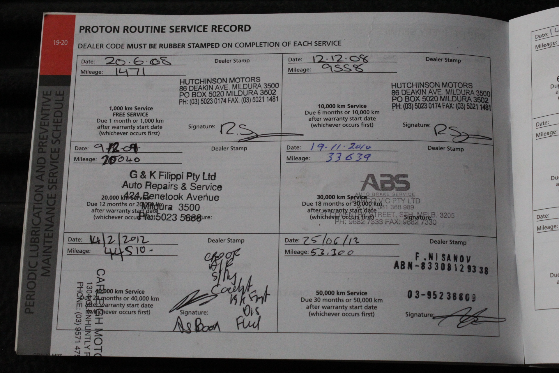 The Hero `Preservative Free` Pinot Noir 2023 (6x 750mL) SA