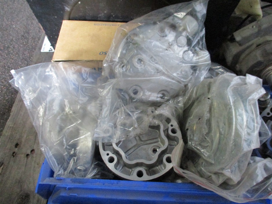 Upside Down Prosecco NV (6x 750mL).