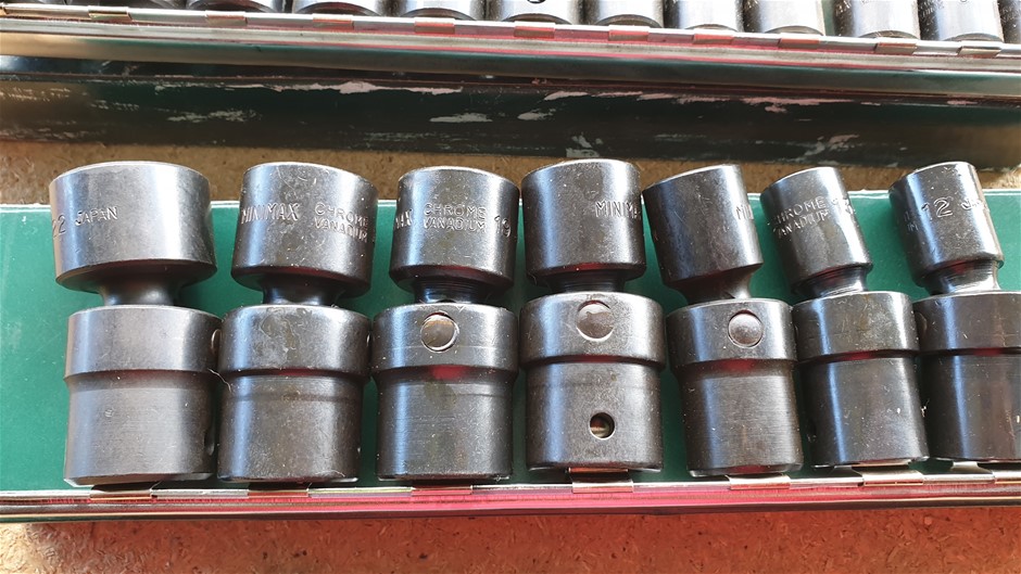 Mixed Wine Pack (12x 750mL), Multi Region.