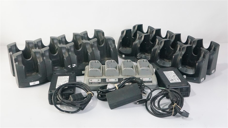 3 x SCREENTEK NanoTechnology Windscreen Treatment with 2 Piece Cleaning Kit