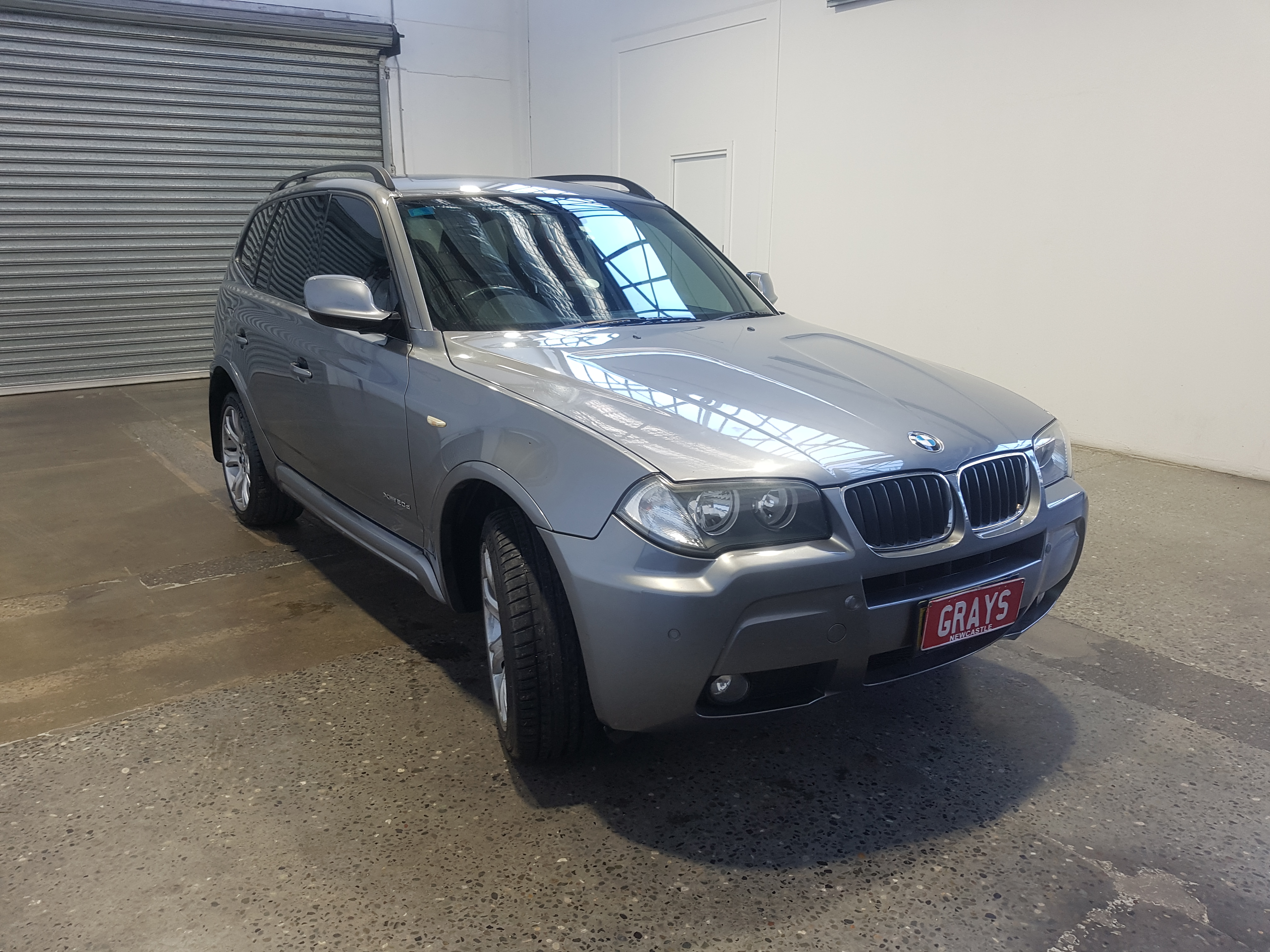 Designer Black and Silver Looped Chain Necklace