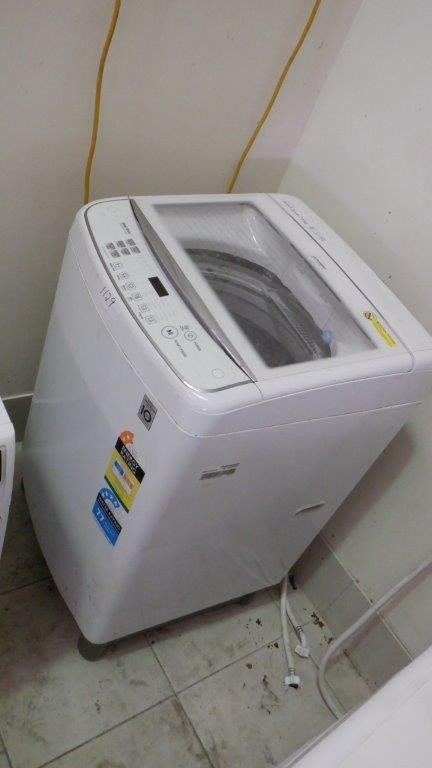 Bleeding Heart Chardonnay (12x 750mL) Adelaide Hills