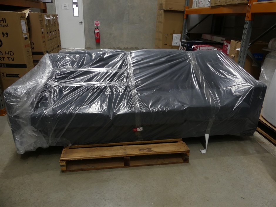 Upside Down Sauvignon Blanc (6x 750mL), Current Vintage Release.