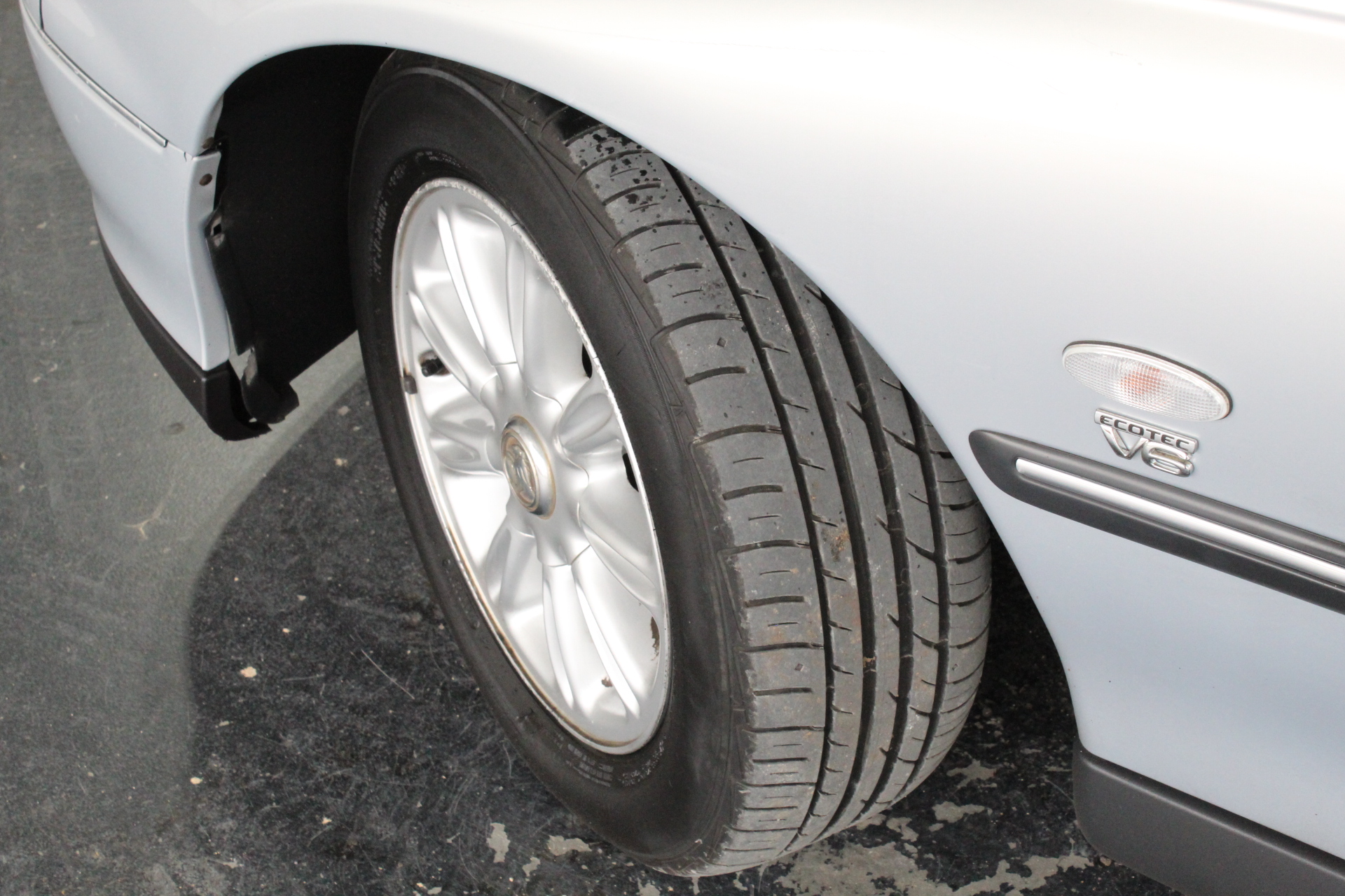 Lindeman's Bin 65 Chardonnay (6x 750mL).