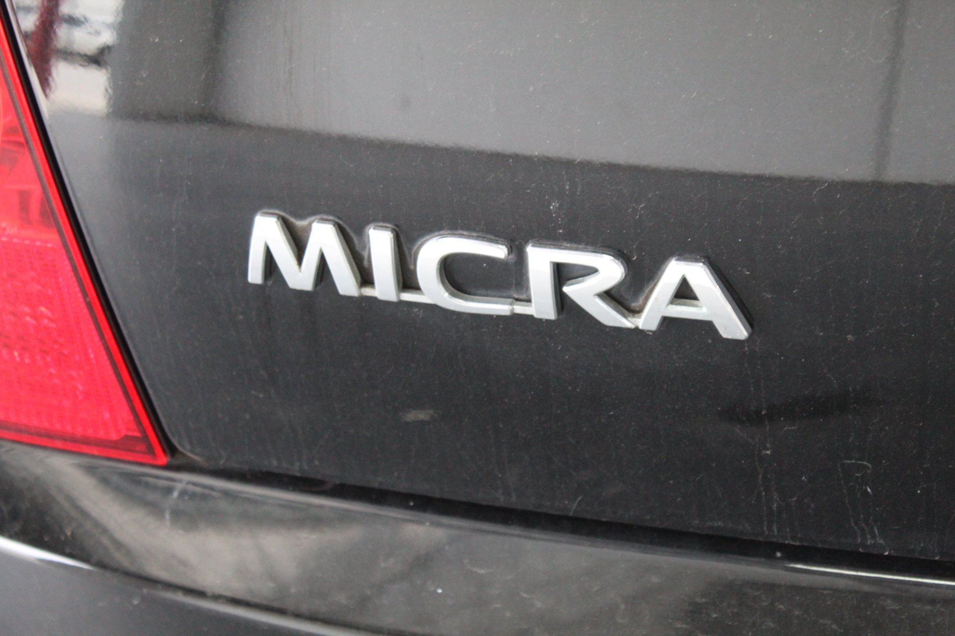 14K Gold-Filled Solid Cuban Necklace, Simulated Diamonds, 10MM Wide - 66cm