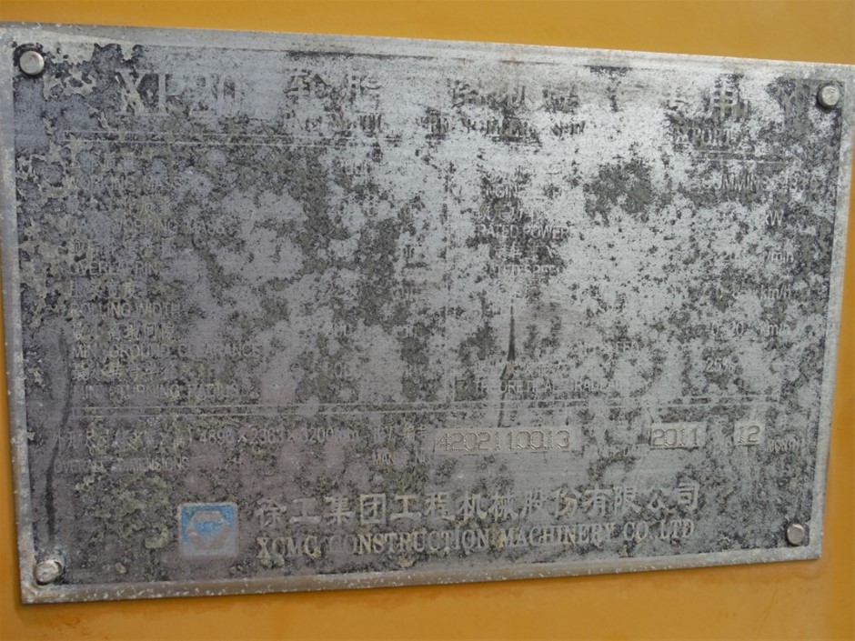 LANCOME Teint Idôle Ultra Wear Care & Glow Foundation, 30ml, 515W.  Buyers