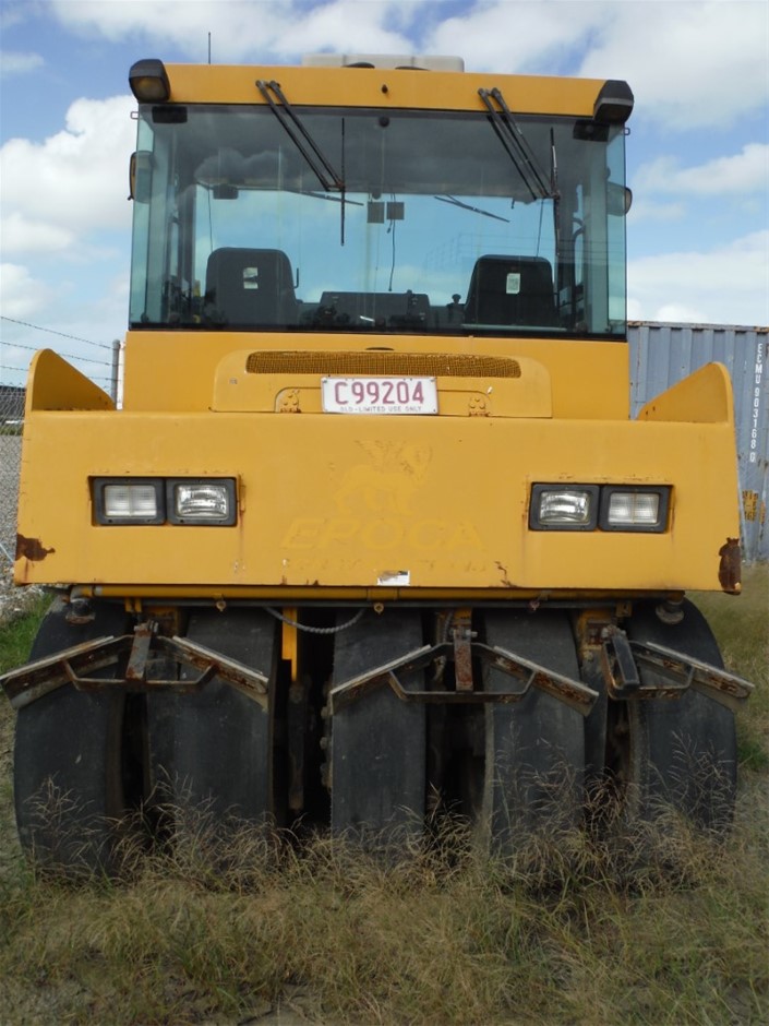 ANNE KLEIN Fashion Chain Bracelet For Apple Watch, Replacement Band, Silver