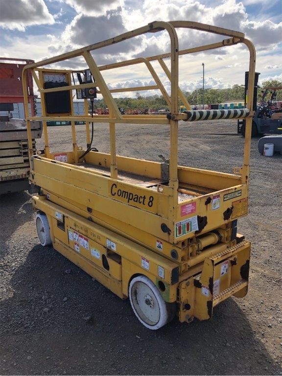 ARIAT M-Series M5 Straight Jean, Size 35/34, Gambler Wash, 10012703.  Buyer