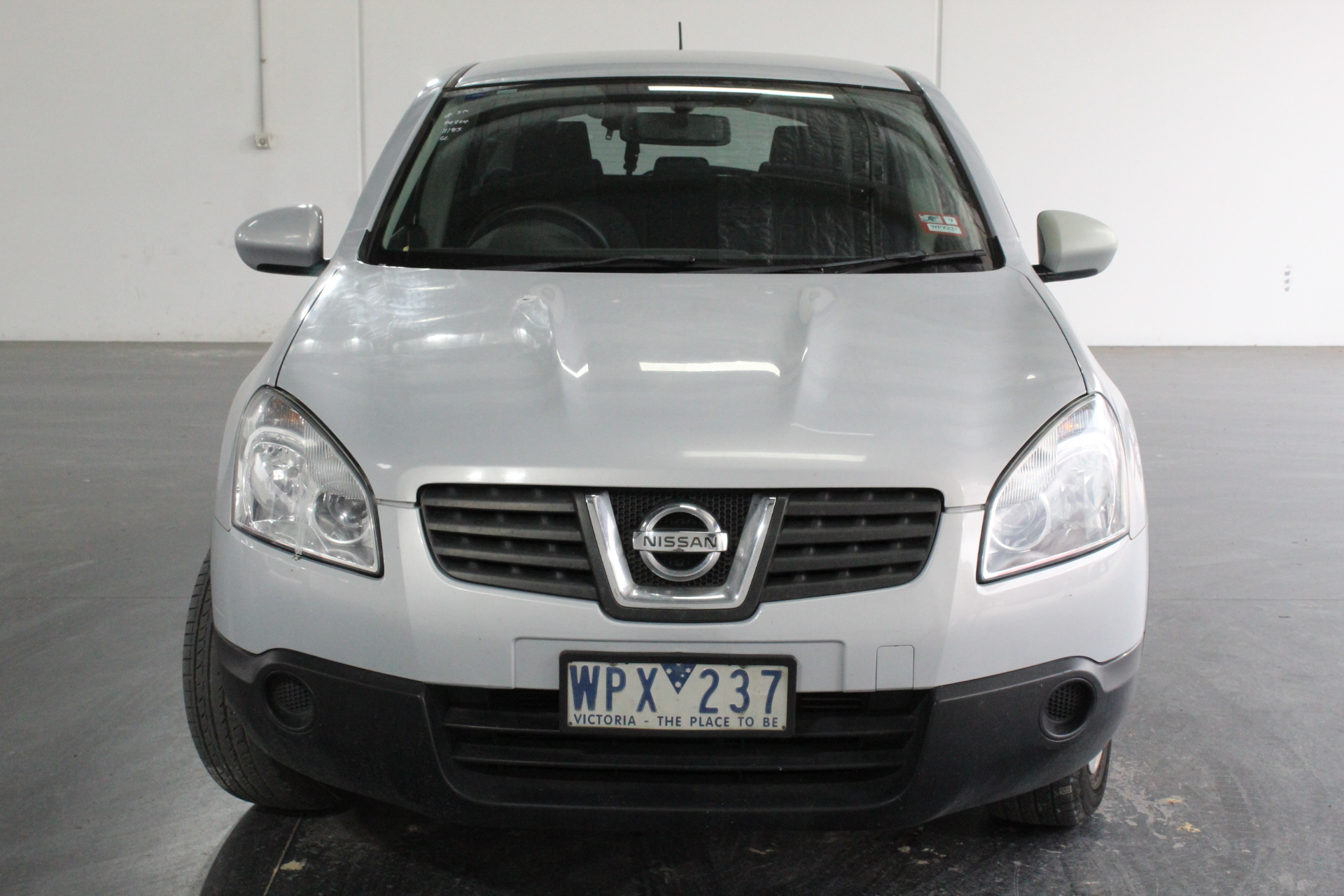 TOMMY HILFIGER Men's THFlex 9" Shorts, Size 34, 97% Cotton, Sand Khaki (ACI